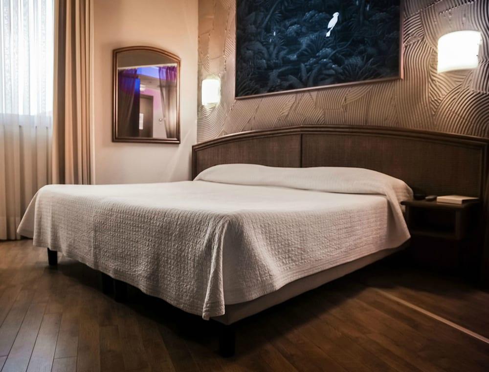 Welcome Hotel Legnano Exteriör bild